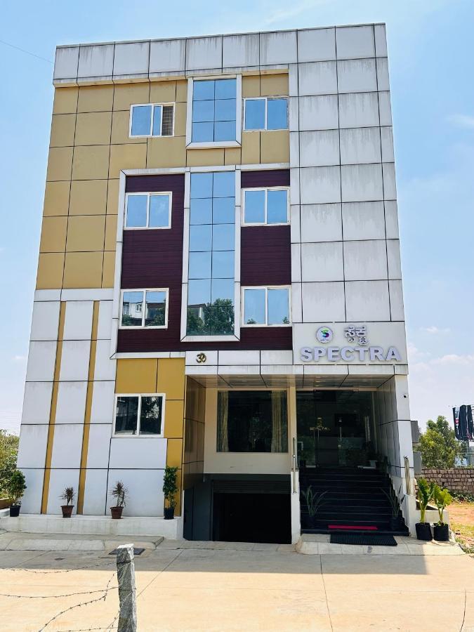 Spectra Hotel Bangalore Airport Devanahalli Bagian luar foto
