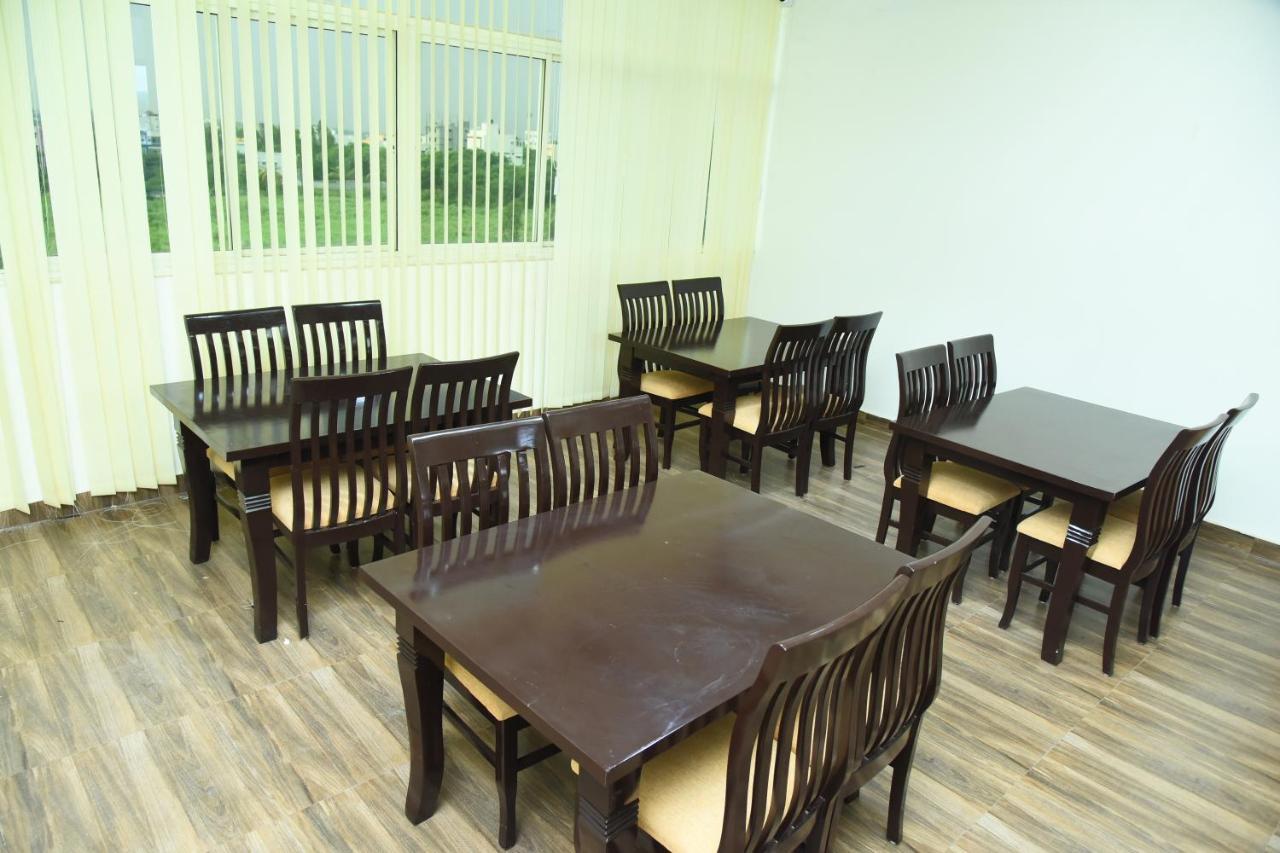 Spectra Hotel Bangalore Airport Devanahalli Bagian luar foto