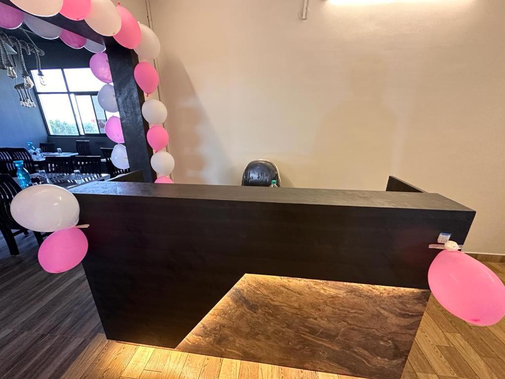 Spectra Hotel Bangalore Airport Devanahalli Bagian luar foto