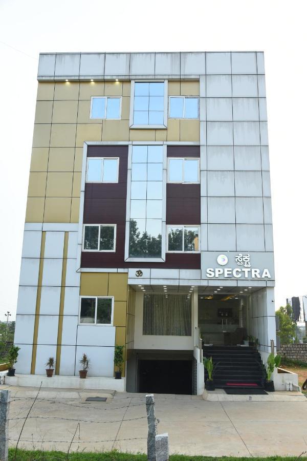Spectra Hotel Bangalore Airport Devanahalli Bagian luar foto